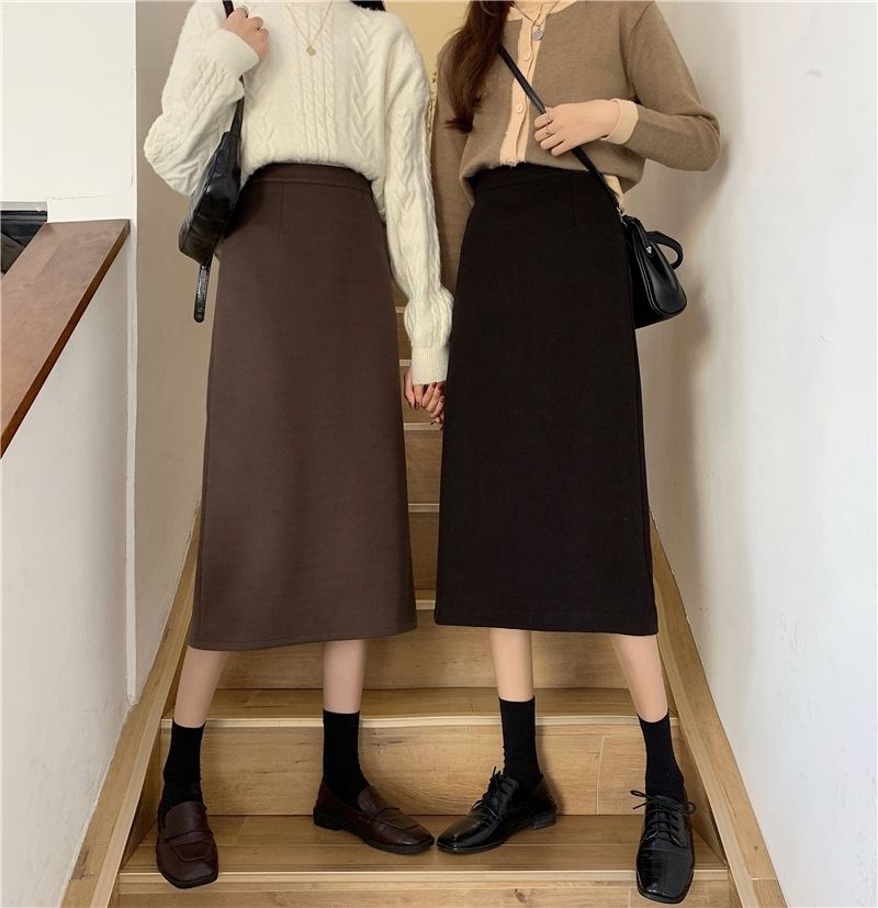 Woolen skirt autumn and winter new one-step skirt Korean version of the temperament is thin and covers the crotch slit mid-length a-line skirt