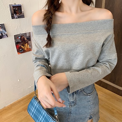 Real shot sexy off the shoulder top women's short navel exposed 2020 new lazy wind heart machine sweater