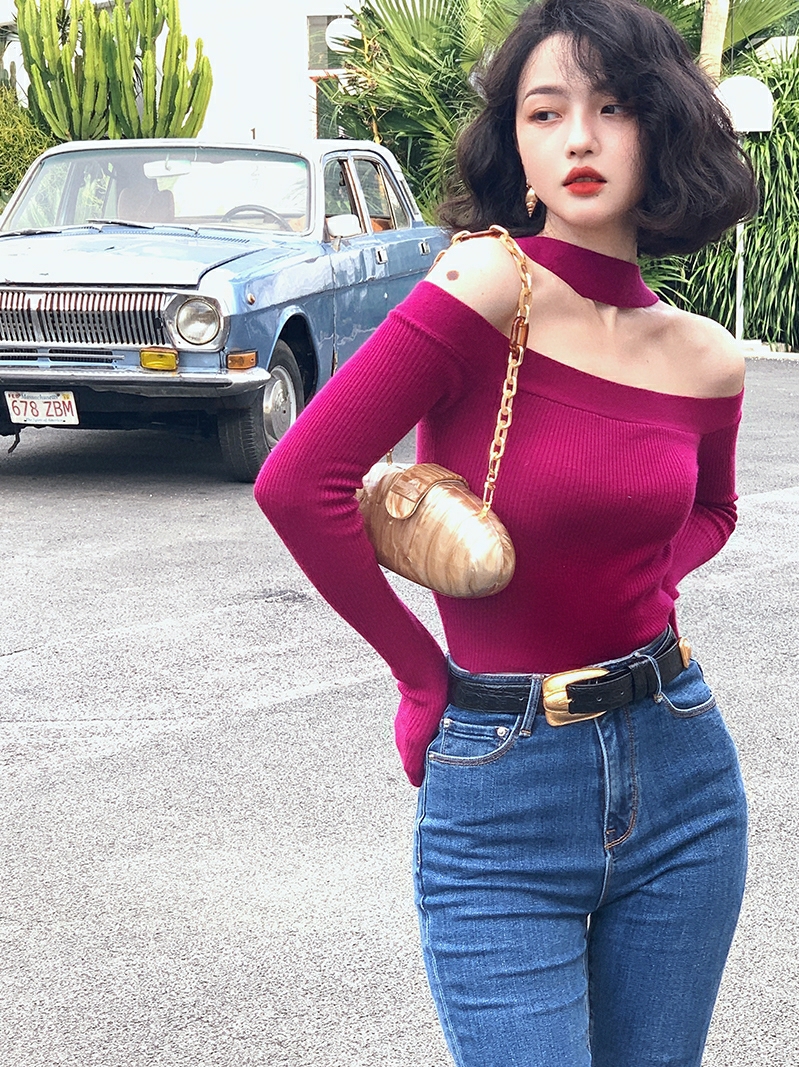 Vintage style new slim fit one shoulder short style long sleeve design sense knitted bottomed blouse women