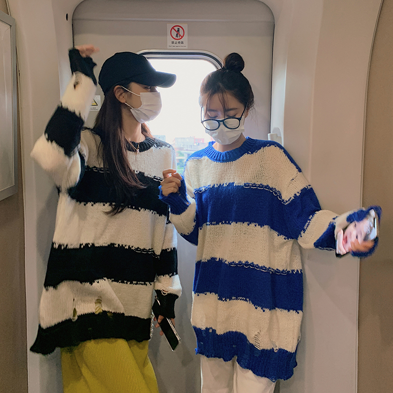 Striped sweater women's loose outer Pullover autumn lazy style design sense of minority medium and long sweater