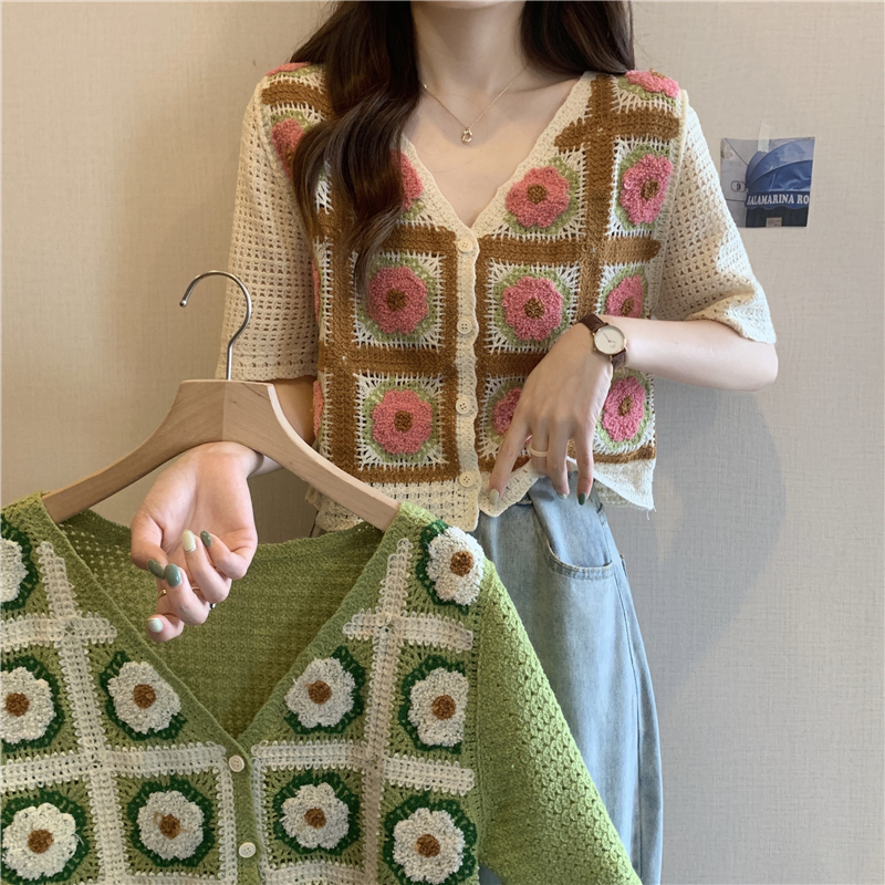 Real price summer new hollow out hook flower sweet style single breasted short cardigan short sleeved top