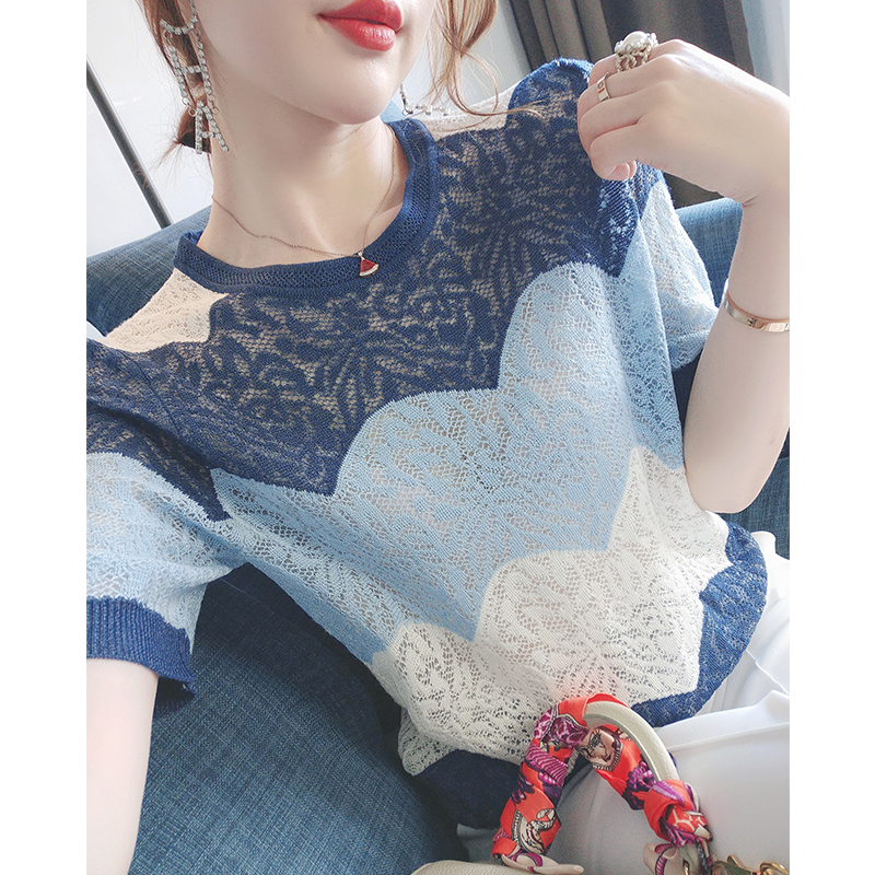 Shuaifen ~ dyed pine mist blue, foreign style and white, 2021 summer new short sleeve hollow out ice silk knitted T-shirt for women