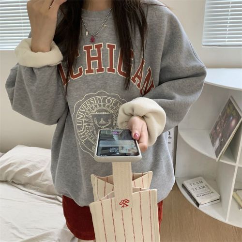 Plus velvet thick thin section winter new round neck letter printing casual loose all-match age-reducing pullover sweater women