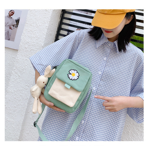 Korean Daisy Canvas Messenger Bag women's bag new 2020 net red one shoulder bag for students