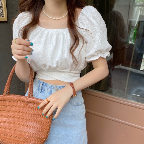 Real price white bubble sleeve shirt women's design sense of minority summer  new French gentle style short top