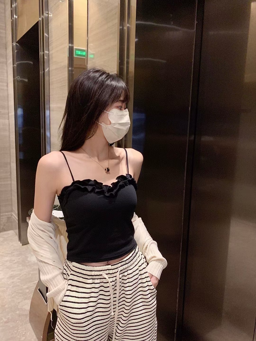 Real price spring wood ear side solid color camisole with chest pad slim fit bottoming outerwear simple top