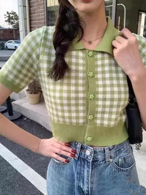 Xiaoxiangfeng short sleeved sweater women's 2022 new Korean gentle style versatile Plaid Knitted Top