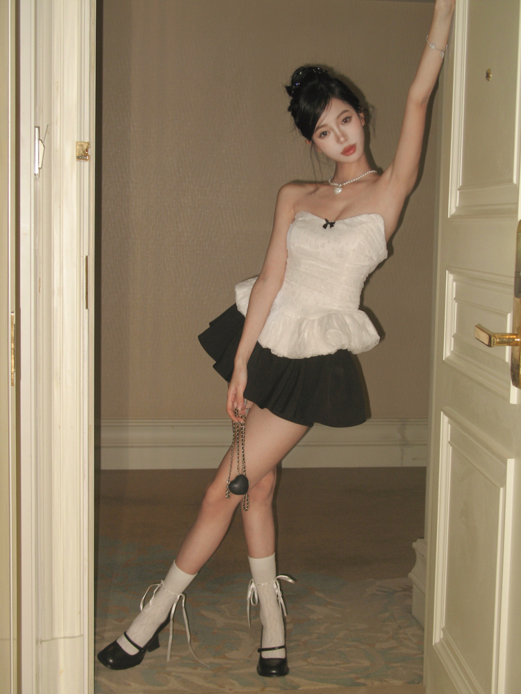 Real price white lace heavy industry tube top women's slim slim top + black high waist a-line short skirt pants