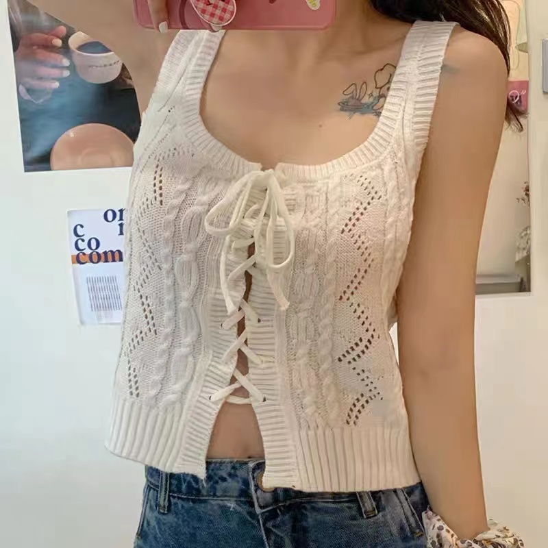Design sense knitted suspender vest women wear out in summer tide net red sexy elegant sleeveless top women's short style Hong Kong flavor