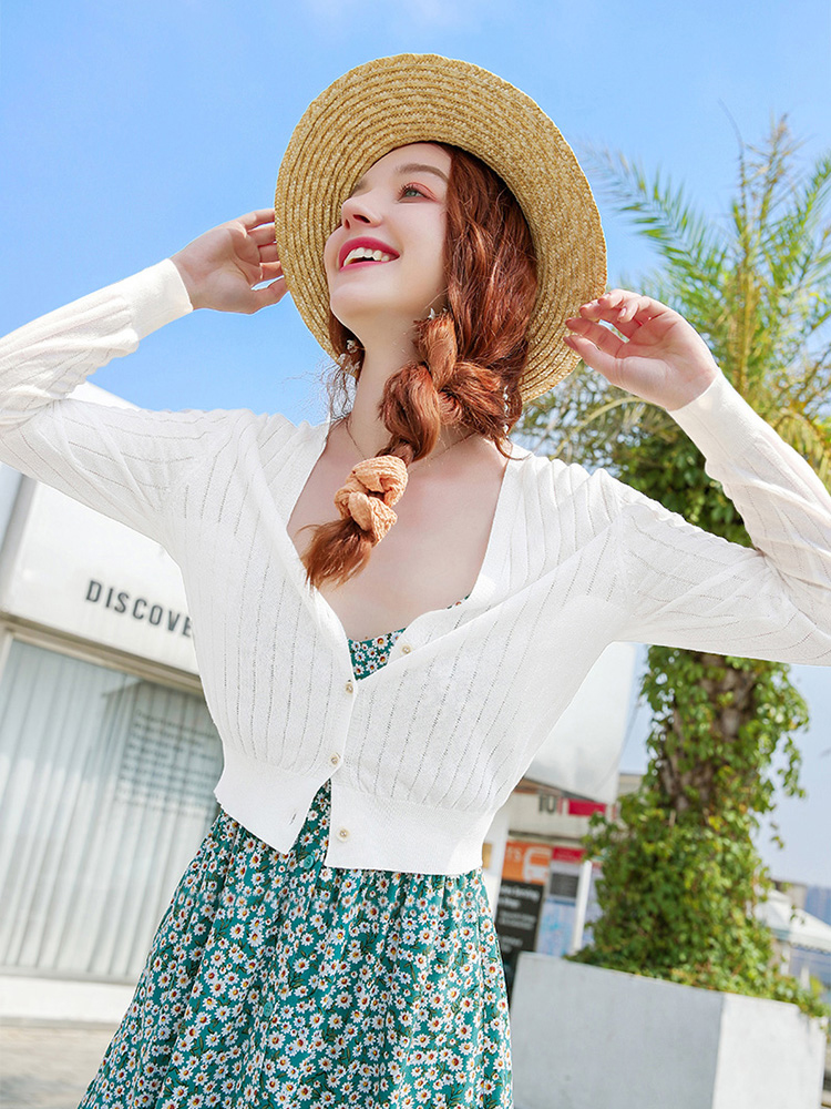 Knitwear spring and summer new women's 2022 cardigan thin top long sleeve short outside shawl air conditioning sunscreen