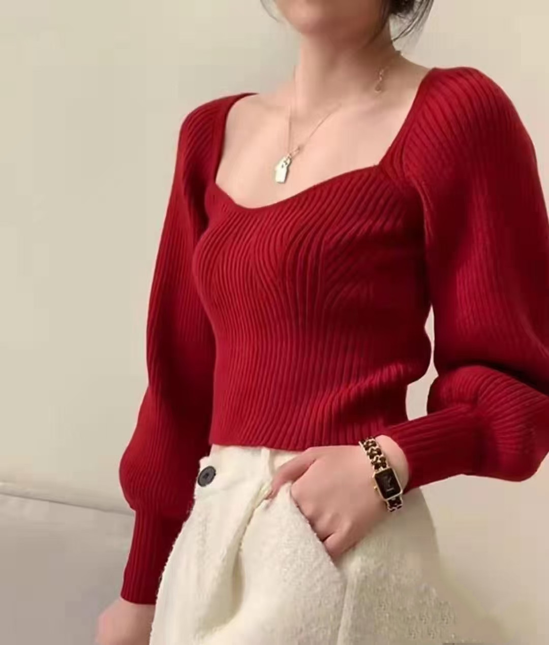 Square-neck long-sleeved knitted bottoming shirt women's 2022 spring and summer new temperament sexy collarbone short top