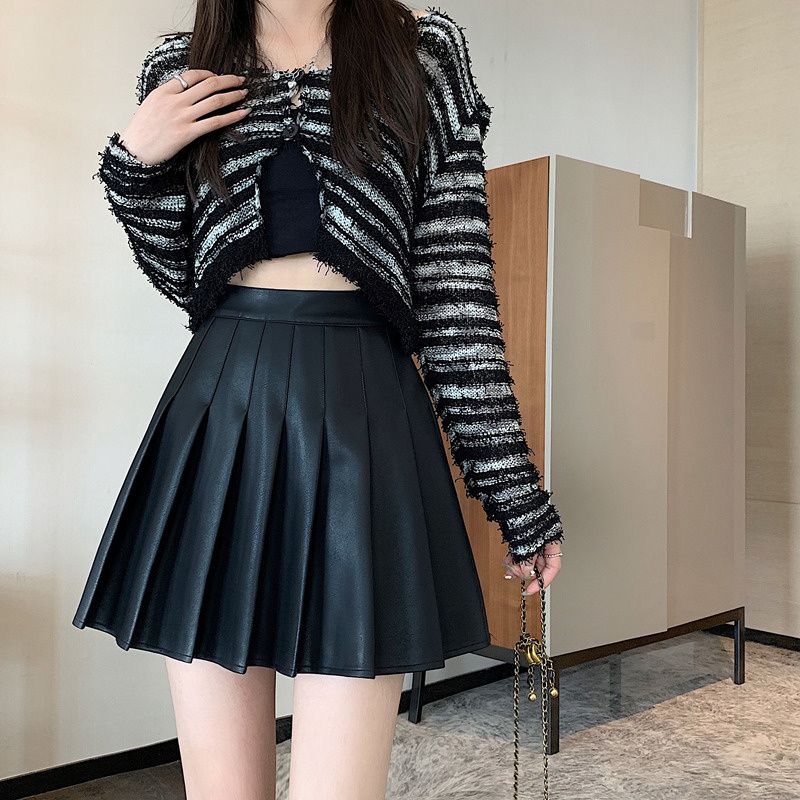 PU leather pleated short skirt for women autumn and winter Korean version 2023 new hot girl high waist slim skirt A-line small black skirt