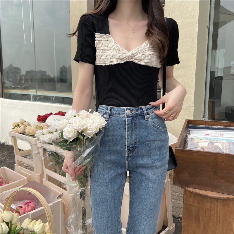 Real price, Korean Edition, small size, fried dough twist, short sleeved knitted coat, female designer.