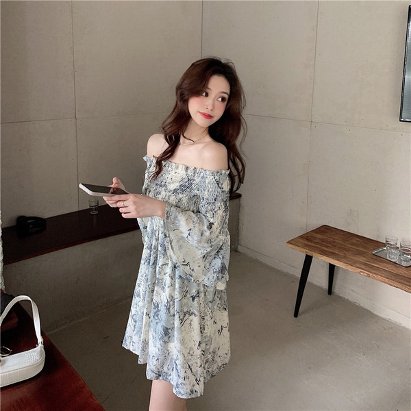 Net red 2022 autumn one-word trumpet-sleeved A-line short skirt chiffon floral floral waist thin dress female