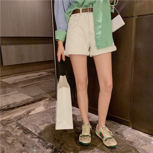 Summer home shorts women's summer 2020 new loose Korean curly pants show thin and versatile high waisted jeans