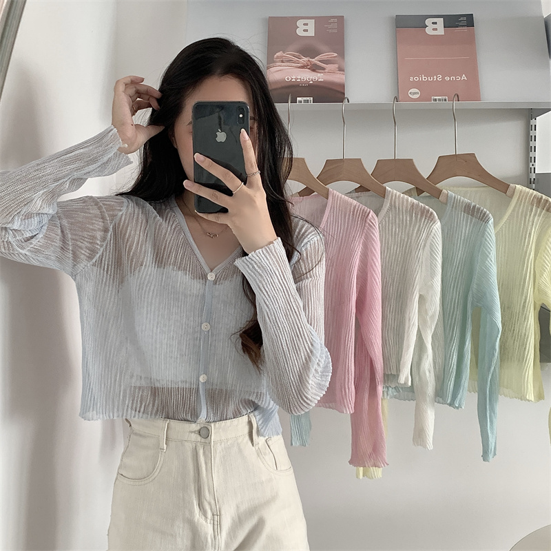 Xianqi sun protection cardigan, summer thin short style, top with small shawl and suspender skirt, air-conditioning shirt