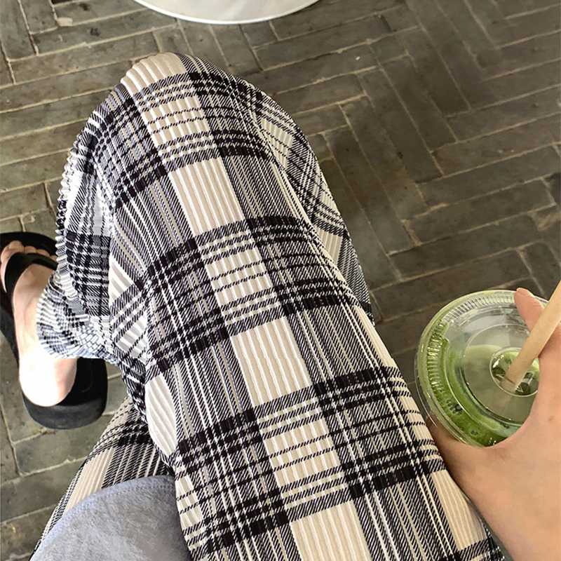 2022 summer pleated Plaid wide leg pants women's thin Korean version elastic high waist hanging loose straight casual pants
