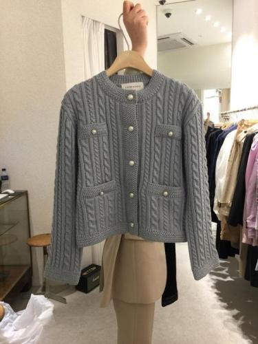 2020 South Korea East Gate bag shopping temperament small fragrance pearl button foreign style versatile knitting cardigan sweater coat