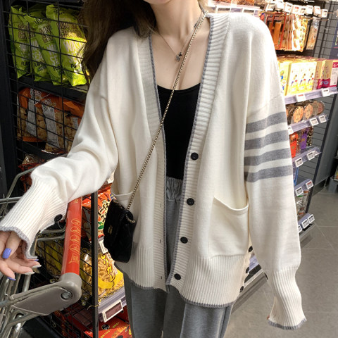 Knitted thin coat women's spring and autumn 2022 new girly feeling loose and lazy style hit color striped v-neck cardigan sweater