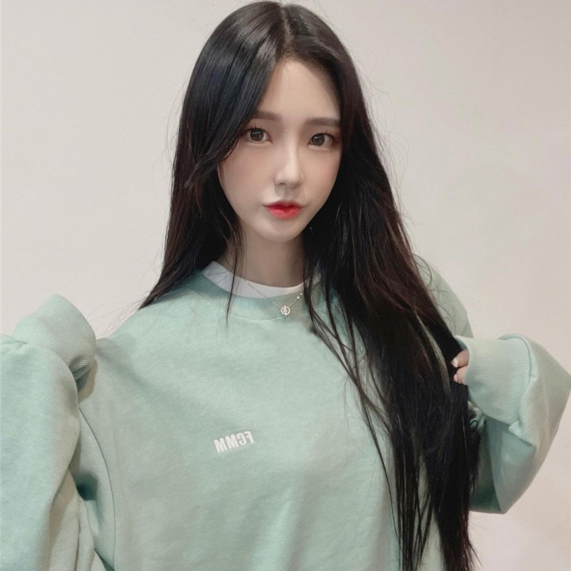 ~Retro casual European and American style embroidery letter FCMM round neck Pullover Sweater Korean autumn and winter men and women