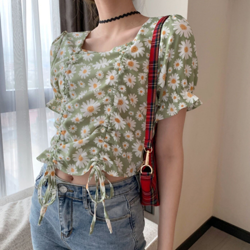 Real photo real price Korean retro small daisy short sleeve shirt women's design sense small drawstring square collar top