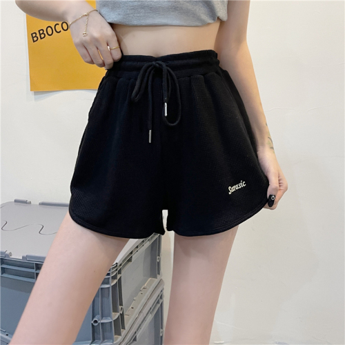 Actual shot of 6535 Minnie 2024 new summer style loose casual slimming wide leg shorts for women