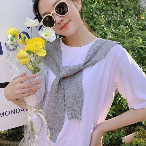 Autumn new girl style foreign style knitted embroidery shawl