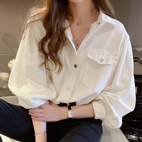Tooling denim white shirt women's spring and autumn new style design sense niche top loose and versatile long sleeve shirt fashion