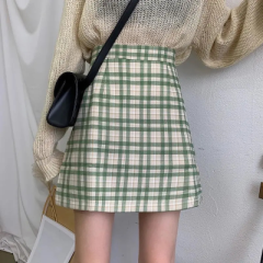 High waist plus fat code word Plaid white one step skirt short skirt female summer skirt spring and summer girl student fat