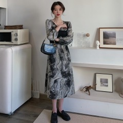 Real shot large early spring new retro stitching splash ink tie dye fake two long sleeve fat mm medium length dress