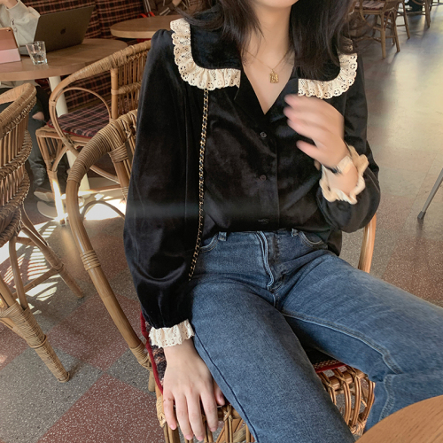 Korean autumn chic retro court style lace lace velvet long sleeve shirt loose doll collar top