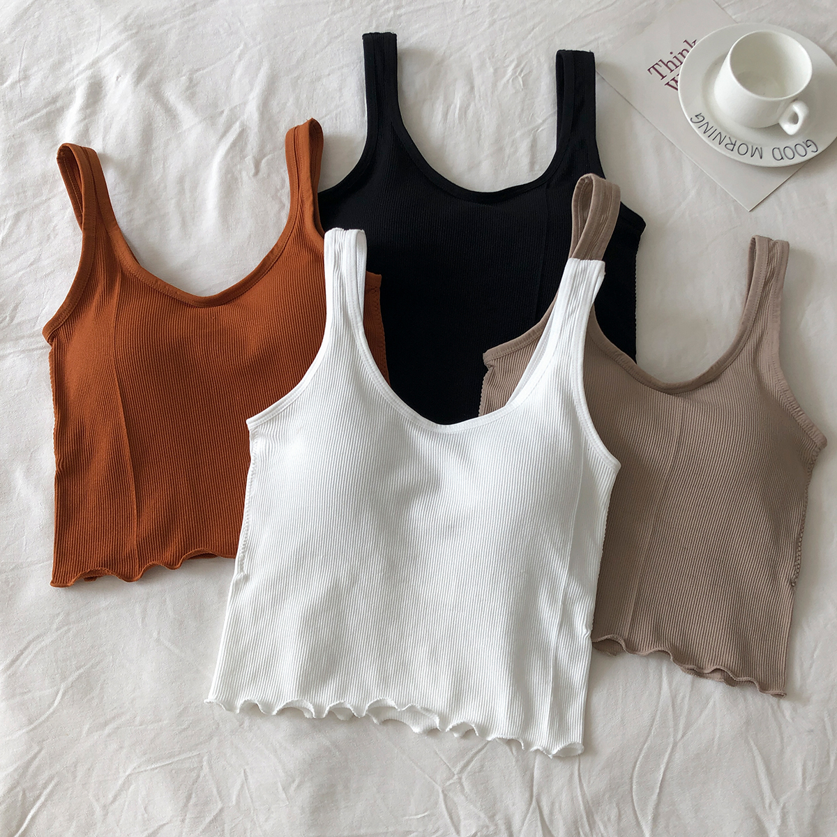 Real shooting and real price Korean version U-neck beautiful back suspender sports vest, wearing outside and wearing inside with chest cushion beautiful back