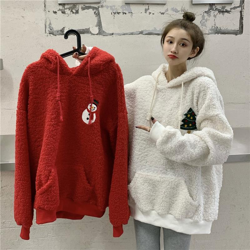Real shot-Lamb wool sweater women's plus velvet ins loose Korean version Christmas girlfriends dress fried street 2020 autumn and winter coat