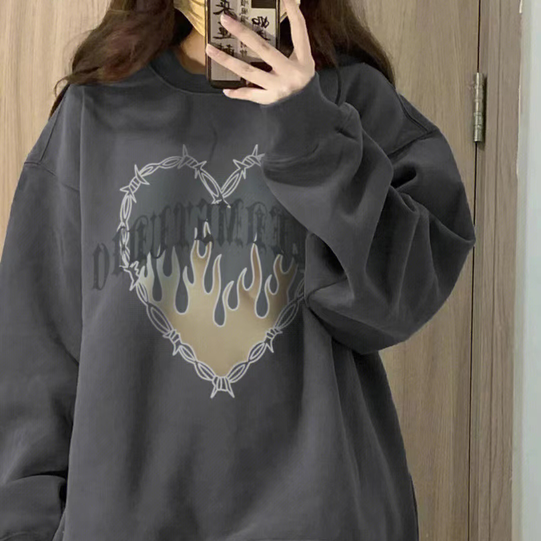 2022 new national tide design niche loose all-match plus velvet love print sweater