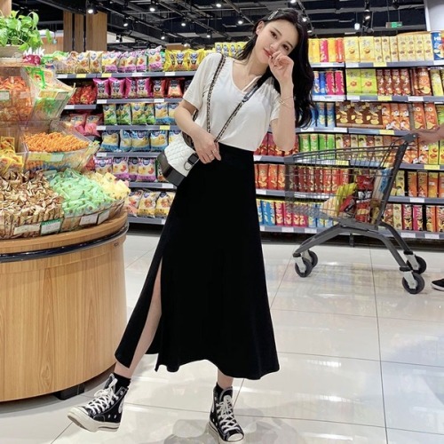 Korean student skirt medium long female spring and Summer Black split and versatile, showing thin character skirt and high waist