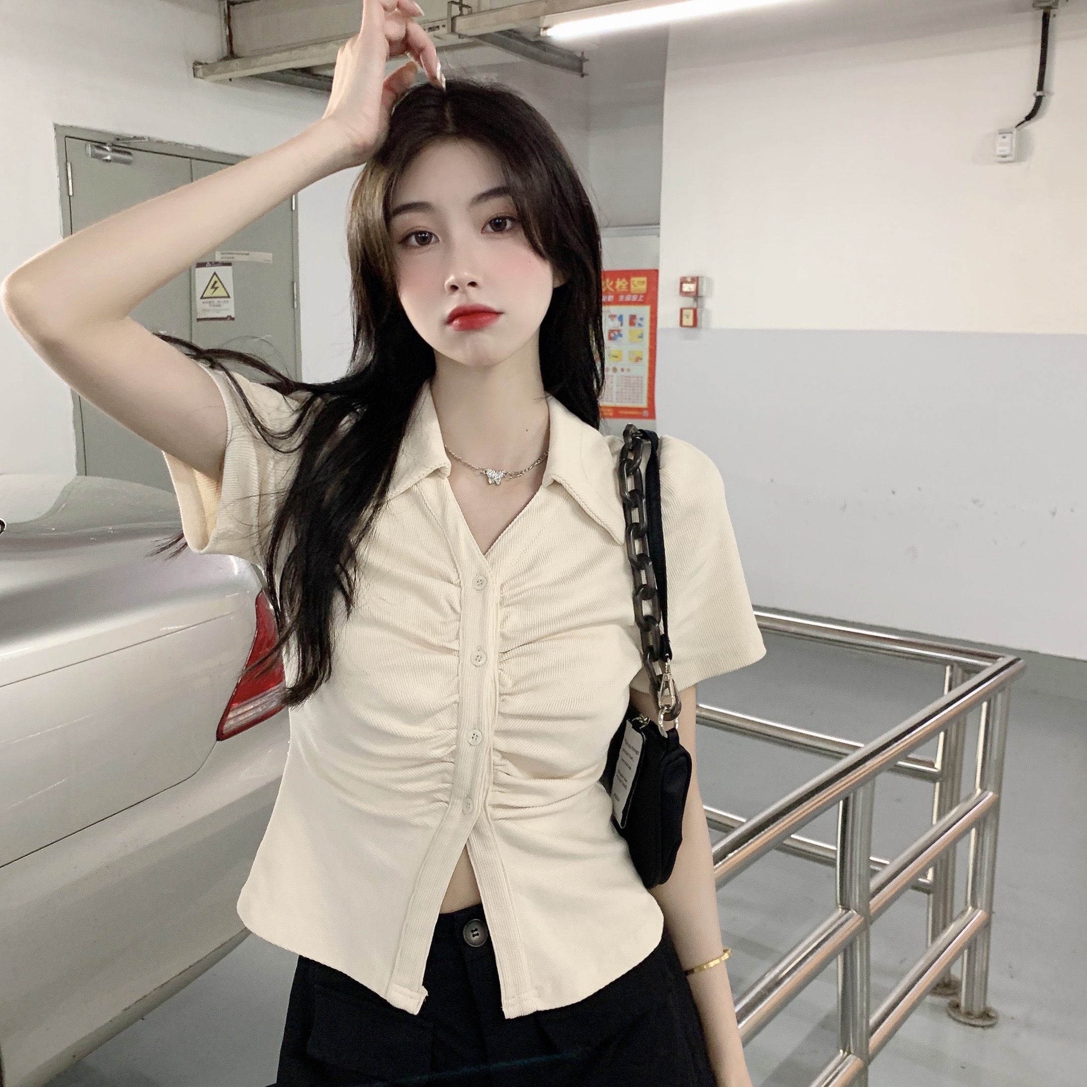 Spicy Desire Double Repair Pure Desire Wind Lapel Waist Short Top Design Sense of Fold Short Sleeve Retro