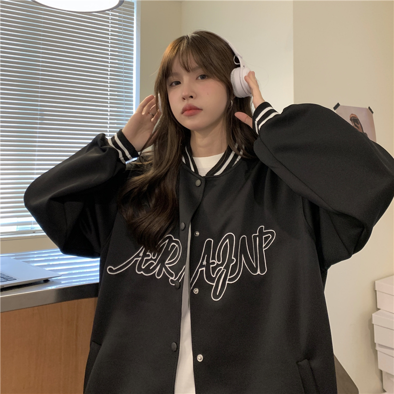 Real shot spot 2022 autumn Korean twill embroidered letter bomber thin large Jacket Women