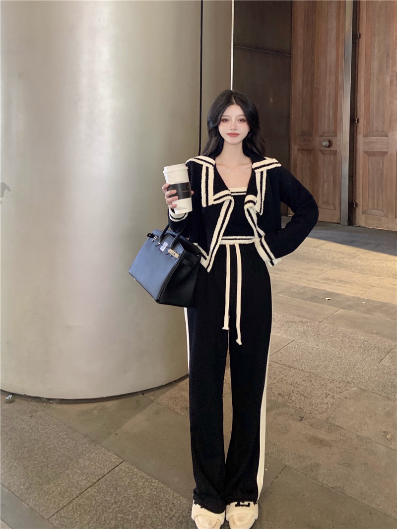 Real price and real shooting short style inner coat contrast color sweater coat straight tube leisure wide leg pants three piece set