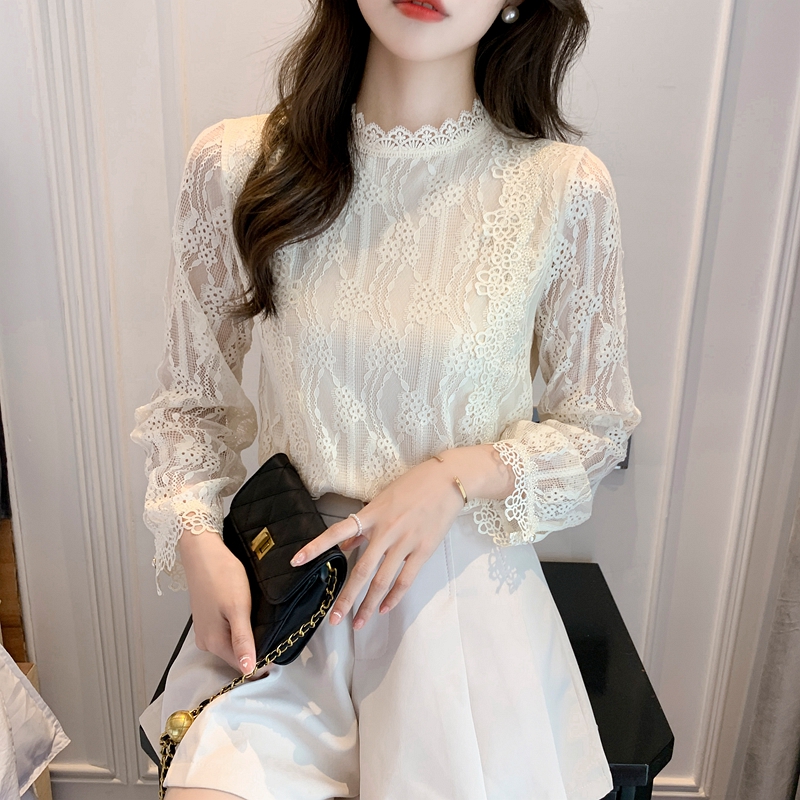 Autumn 2021 new beautiful chiffon shirt lace hollow top foreign style aging fashion small shirt