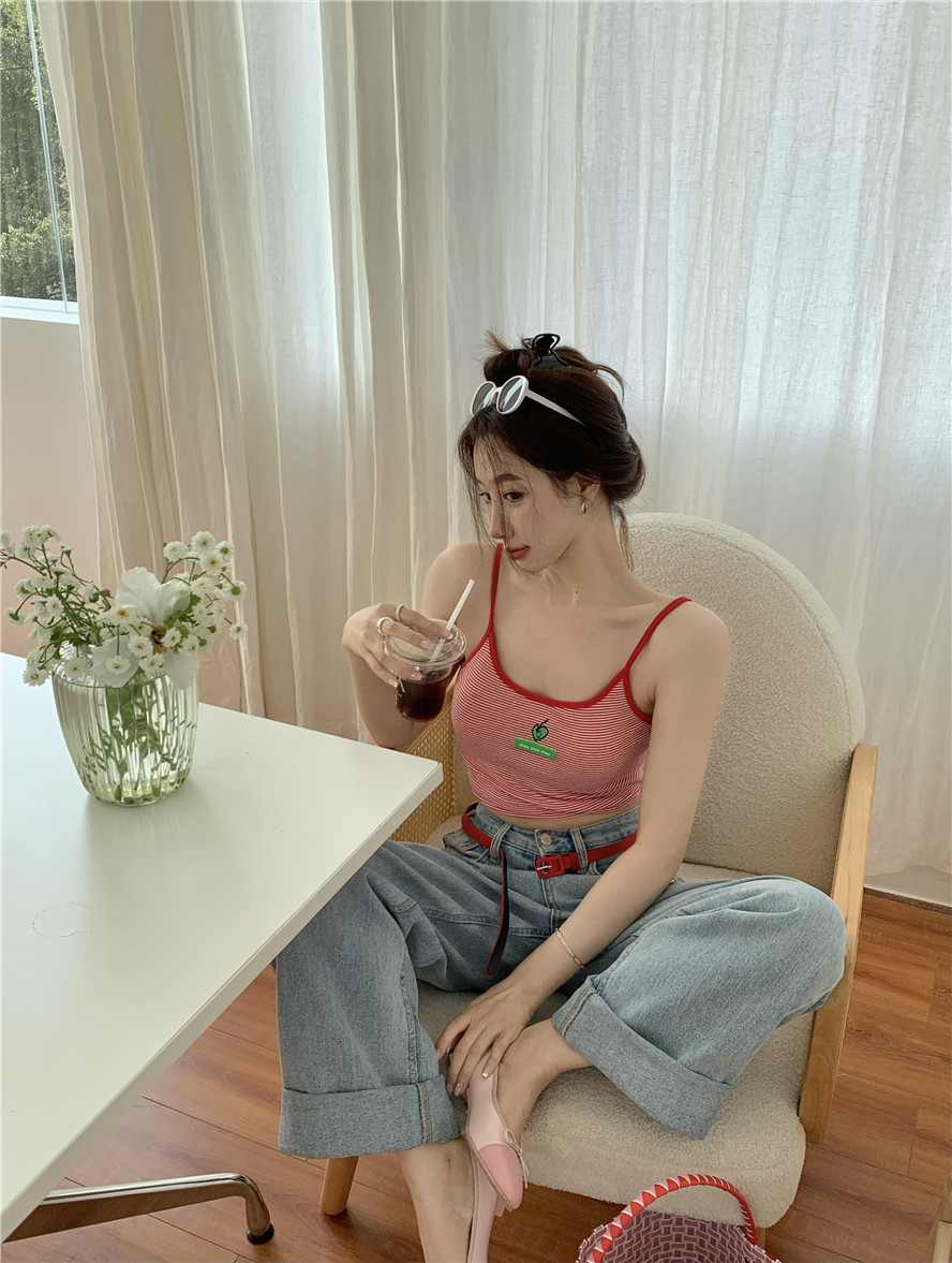 2022 summer new style with bottomed striped suspender vest, female Spice Girl slim ins sleeveless top