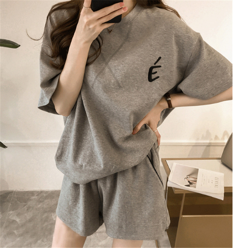 Summer new women's letter short sleeve T-shirt sports casual suit women's loose wide leg shorts two piece set