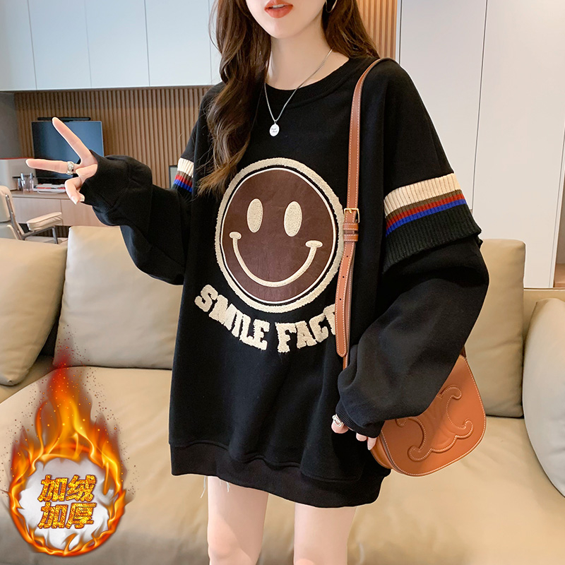 Real shot Huamian composite 100 polyester 2022 plus velvet thick towel embroidery smiley face loose hooded sweater women