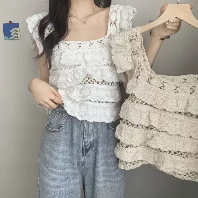 Korean dongdamen French small shirt female collarbone square collar lace hollowed out sleeveless short top summer design sense minority