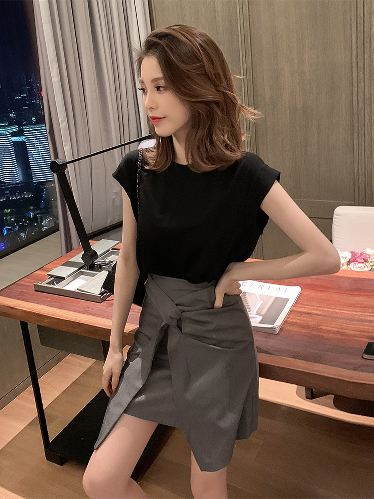 Summer new Korean sleeveless vest T-shirt high waistband skirt suit female Royal sister two piece suit