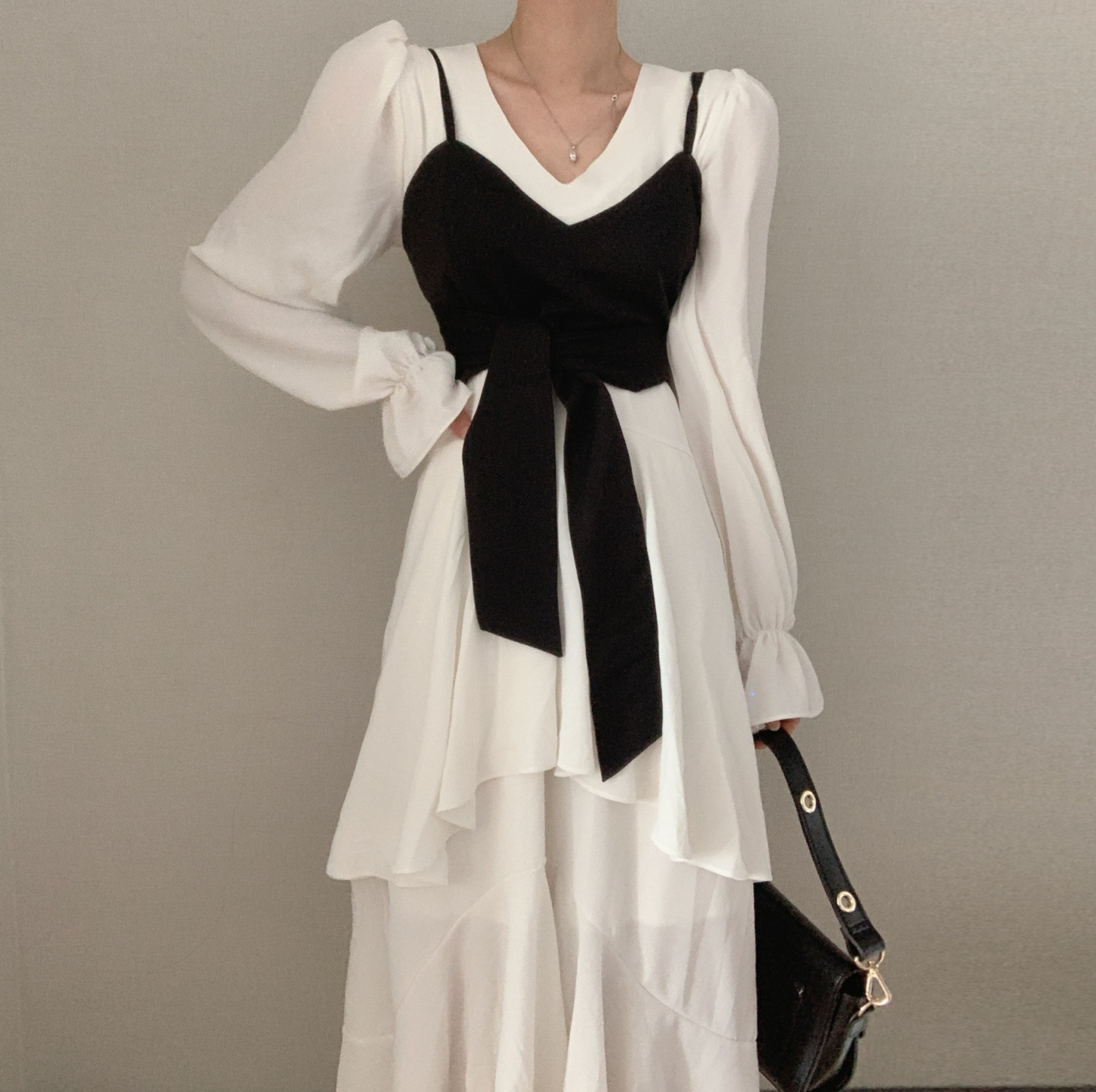 2022 new retro slim waist camisole + solid color slim waist irregular dress women