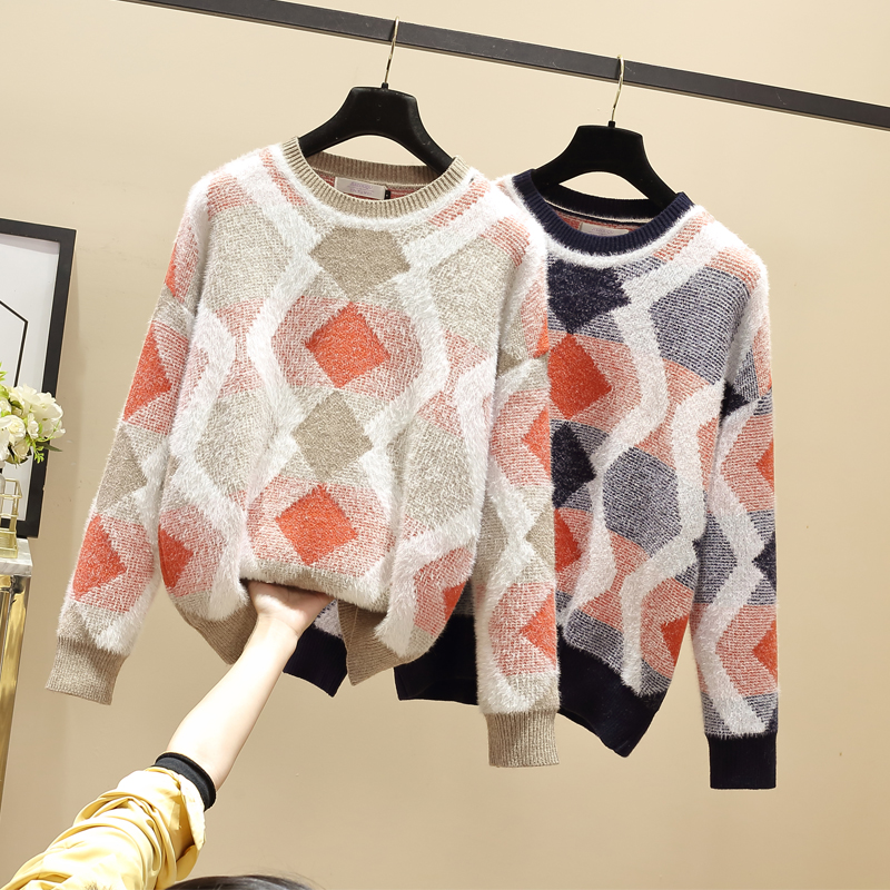 Real shooting of large women's clothes 2021 autumn clothes new foreign style age reducing sweater loose and thin meat covering trend sweater
