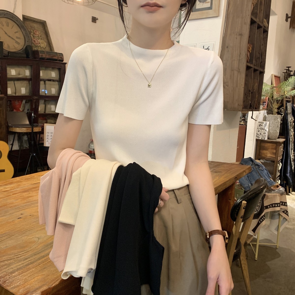 Spring and summer Korean style slim-fitting basic temperament versatile curved beaded sweater short-sleeved tops for women
