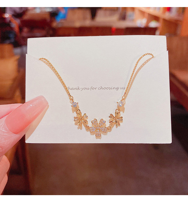 Real shot South Korea's new exquisite micro-inlaid zircon flower bracelet female light luxury niche all-match temperament bracelet bracelet