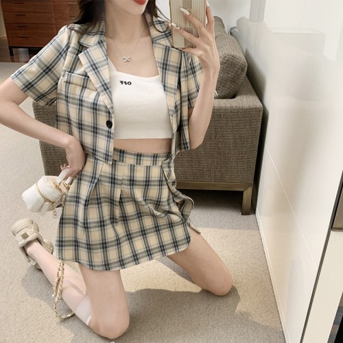 2022 new summer Plaid suit jacket skirt ins sweet and spicy British fashion suit