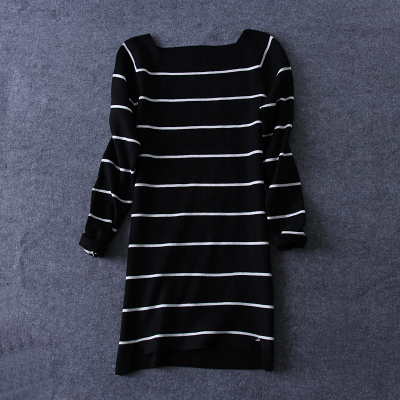 Autumn and winter intern's same type of one line collar sweater Pullover slim fit medium and long bottomed striped knitwear trendy
